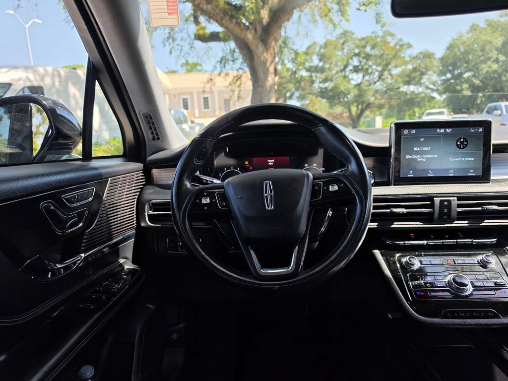 Used 2021 Lincoln Corsair FWD image 10