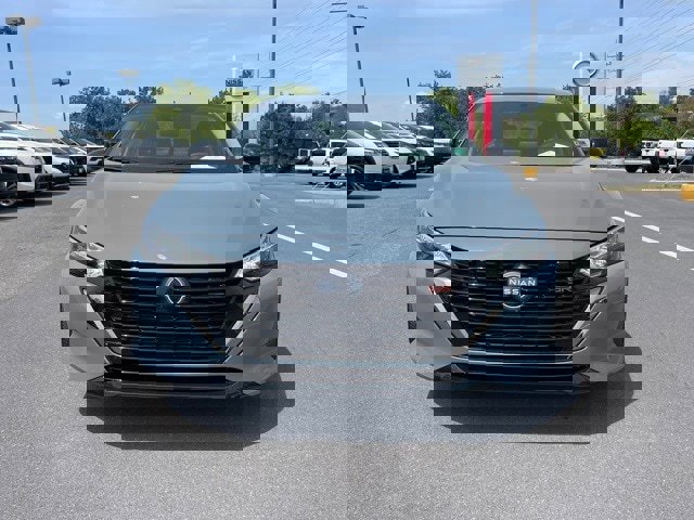 New 2025 Nissan Sentra SR w/ SR Premium Package image 3