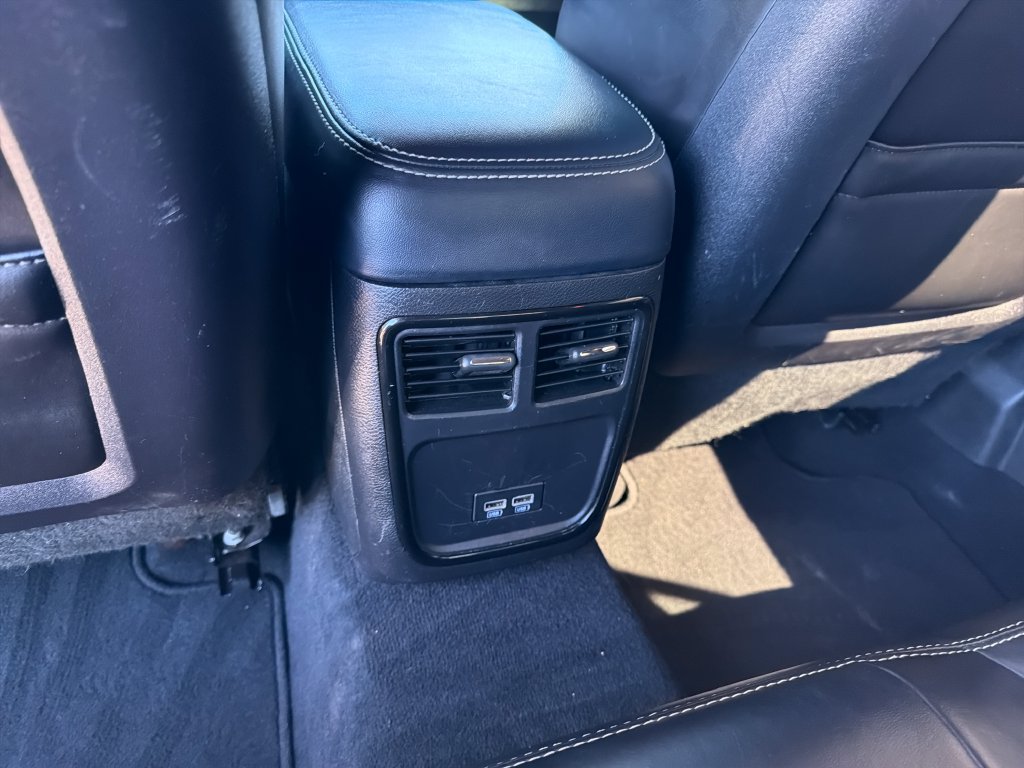 Used 2022 Chrysler 300 S RWD image 28