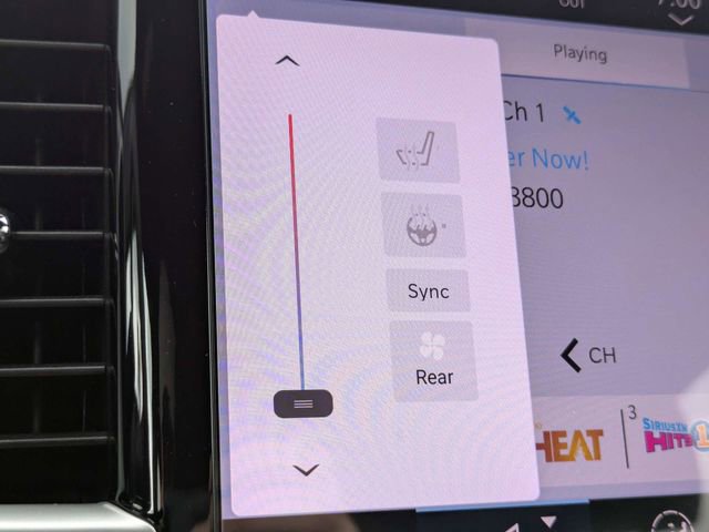 New 2026 Chrysler Pacifica Select FWD image 24