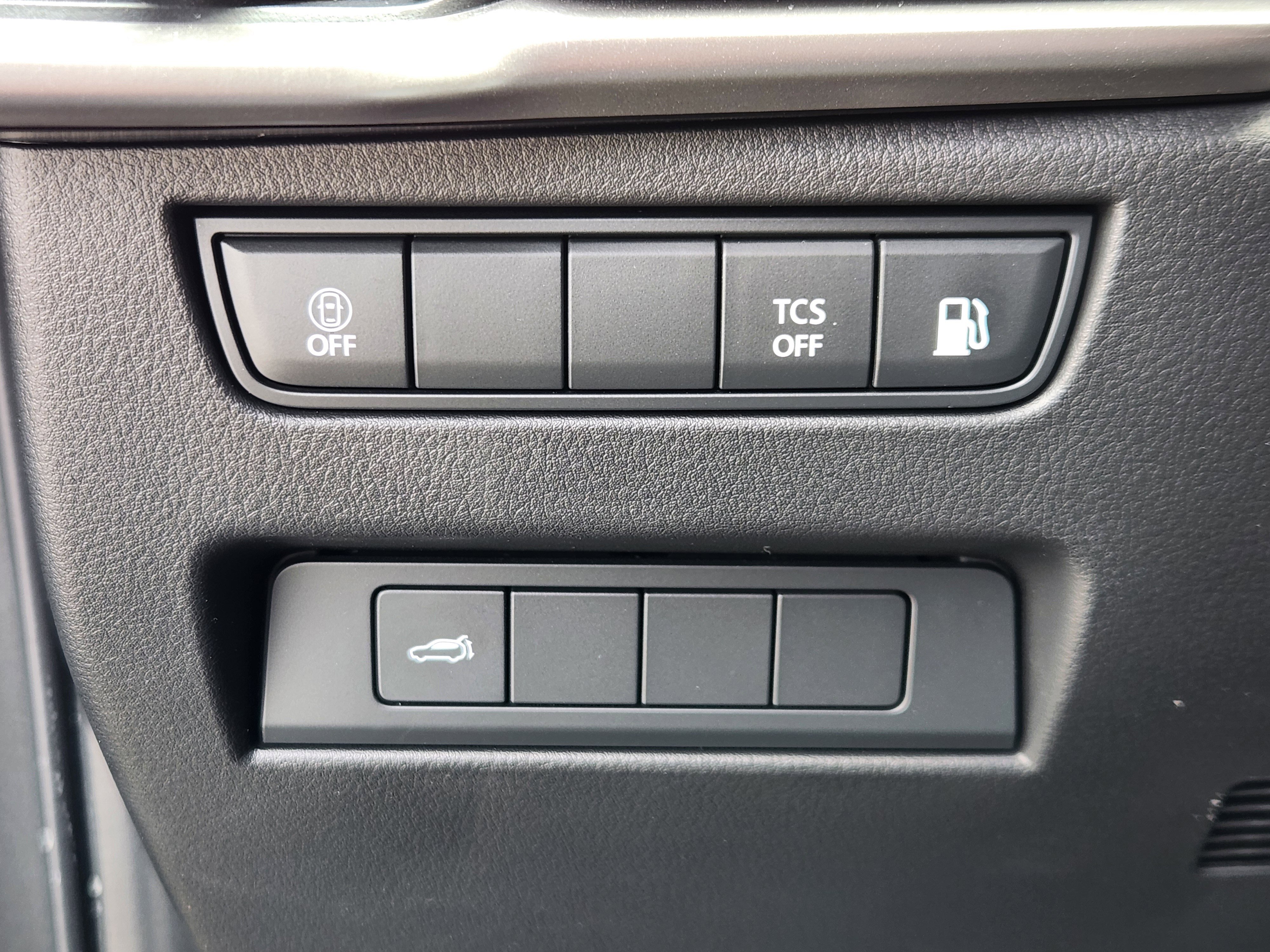Certified 2024 MAZDA CX-90 Plug-In Hybrid w/ Preferred AWD/4WD image 27