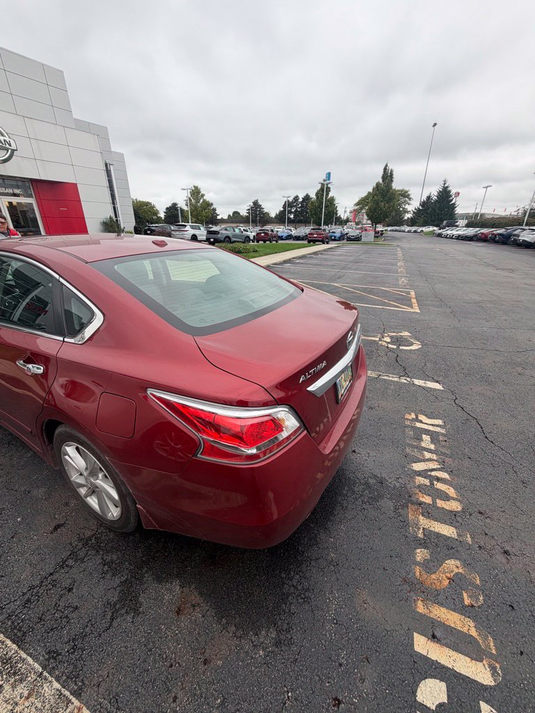 Used 2015 Nissan Altima 2.5 SL w/ Technology Package FWD image 5