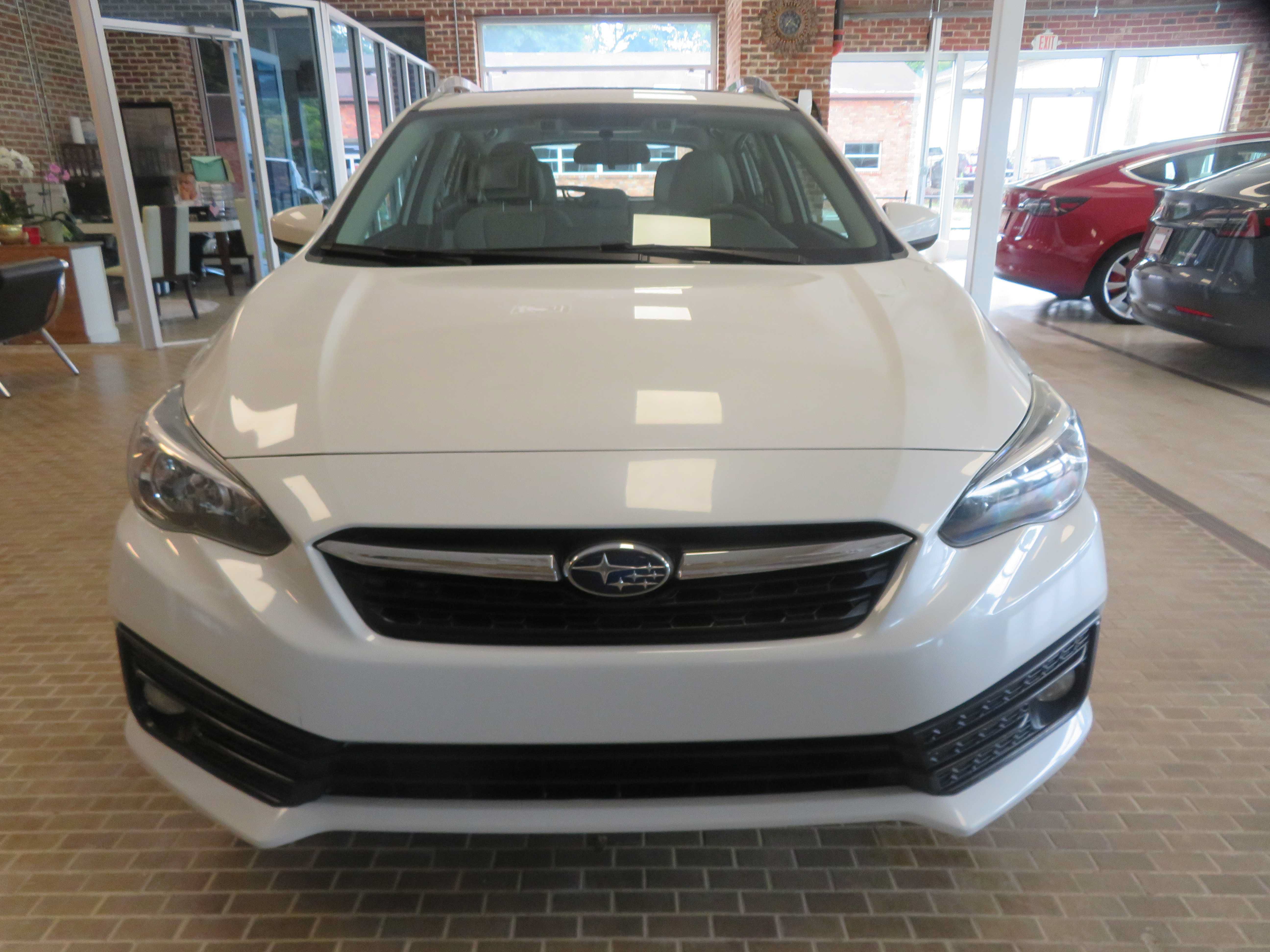 Used 2022 Subaru Impreza 2.0i Premium AWD/4WD image 2