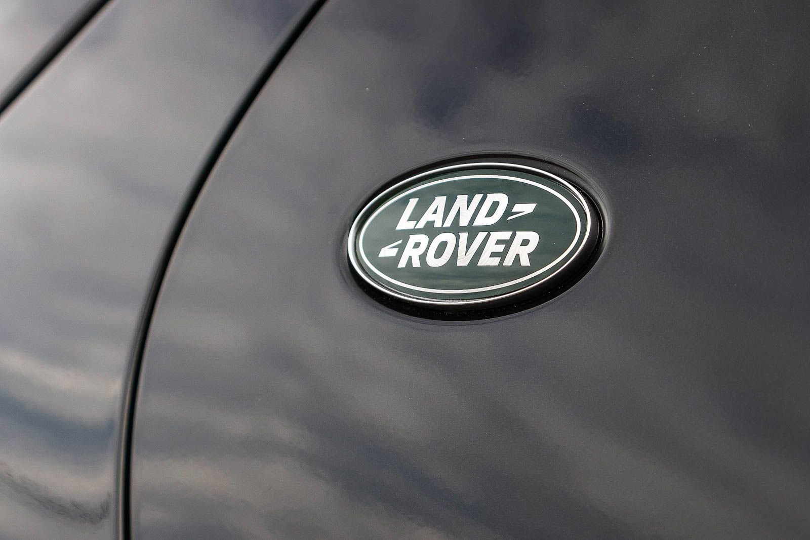 New 2026 Land Rover Discovery S image 20