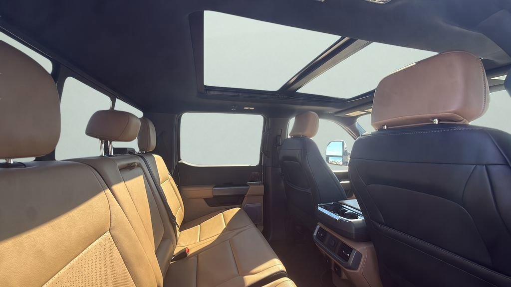 Used 2023 Ford F150 Lariat w/ Max Trailer Tow Package image 17