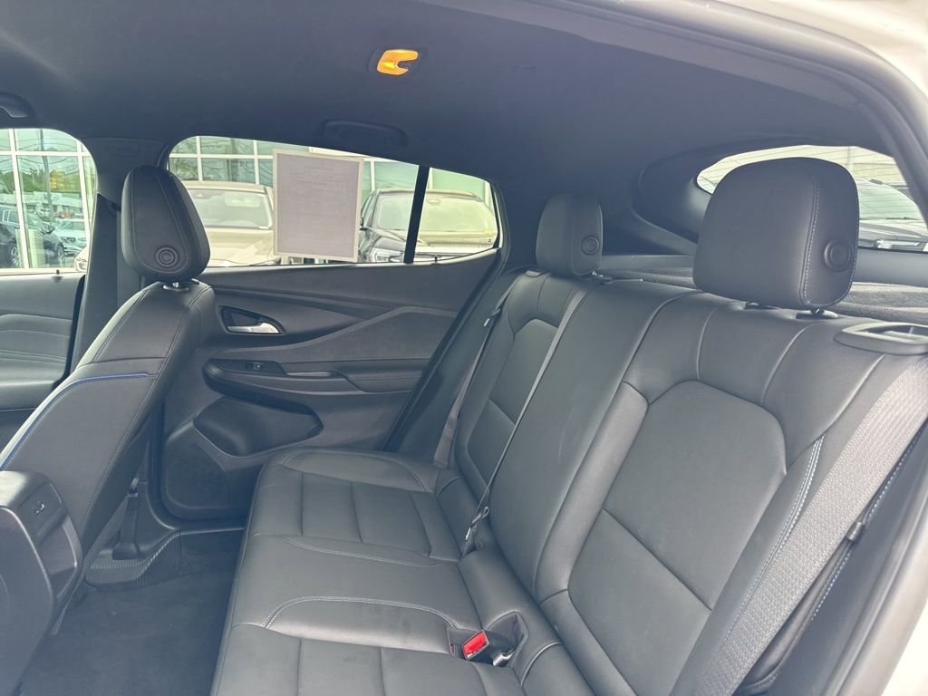 Used 2025 Buick Envista Sport Touring FWD image 25