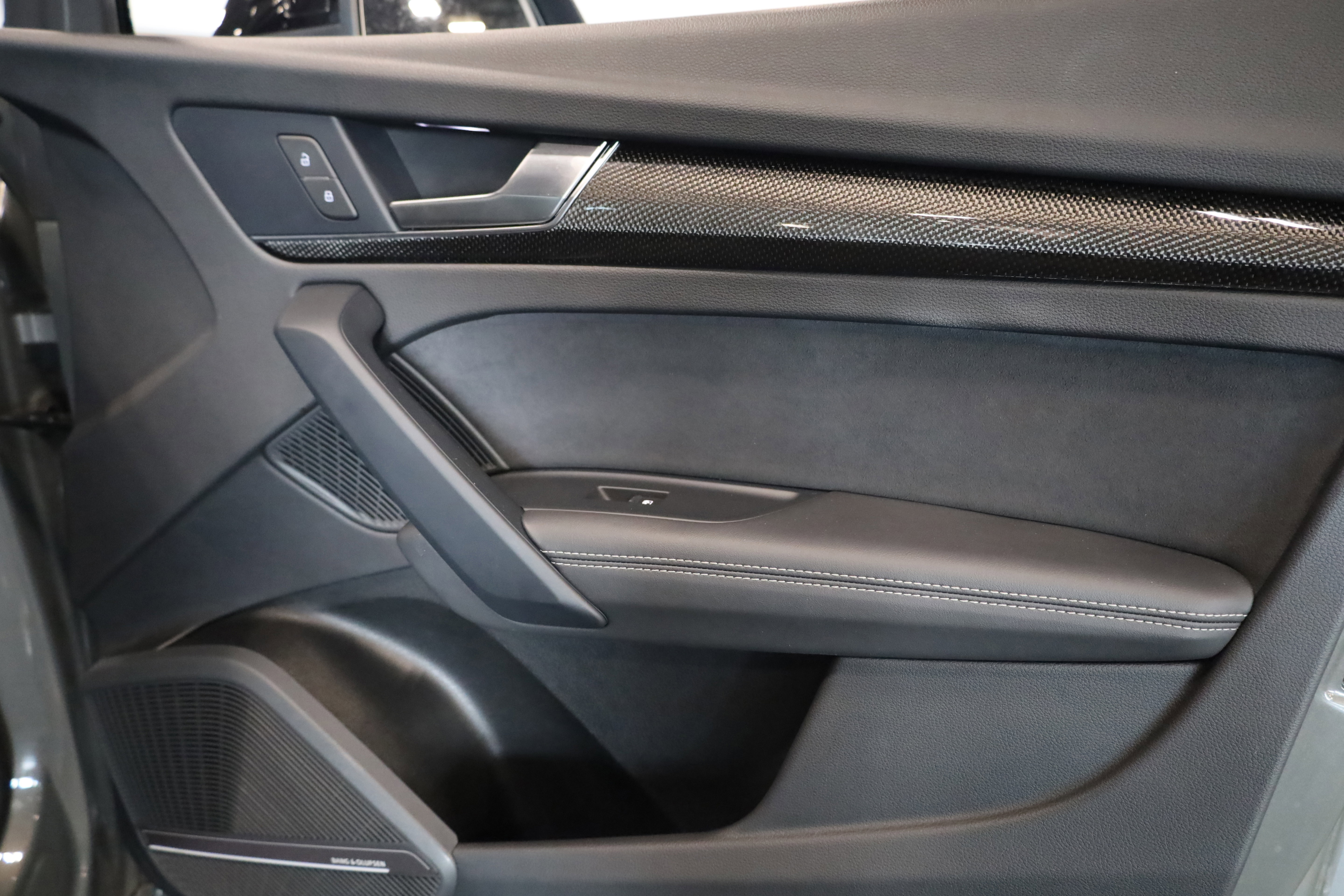 Used 2023 Audi SQ5 Premium Plus image 40