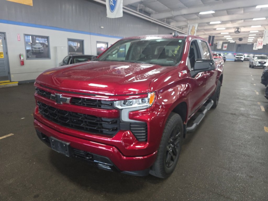 Certified 2025 Chevrolet Silverado 1500 RST AWD/4WD image 4