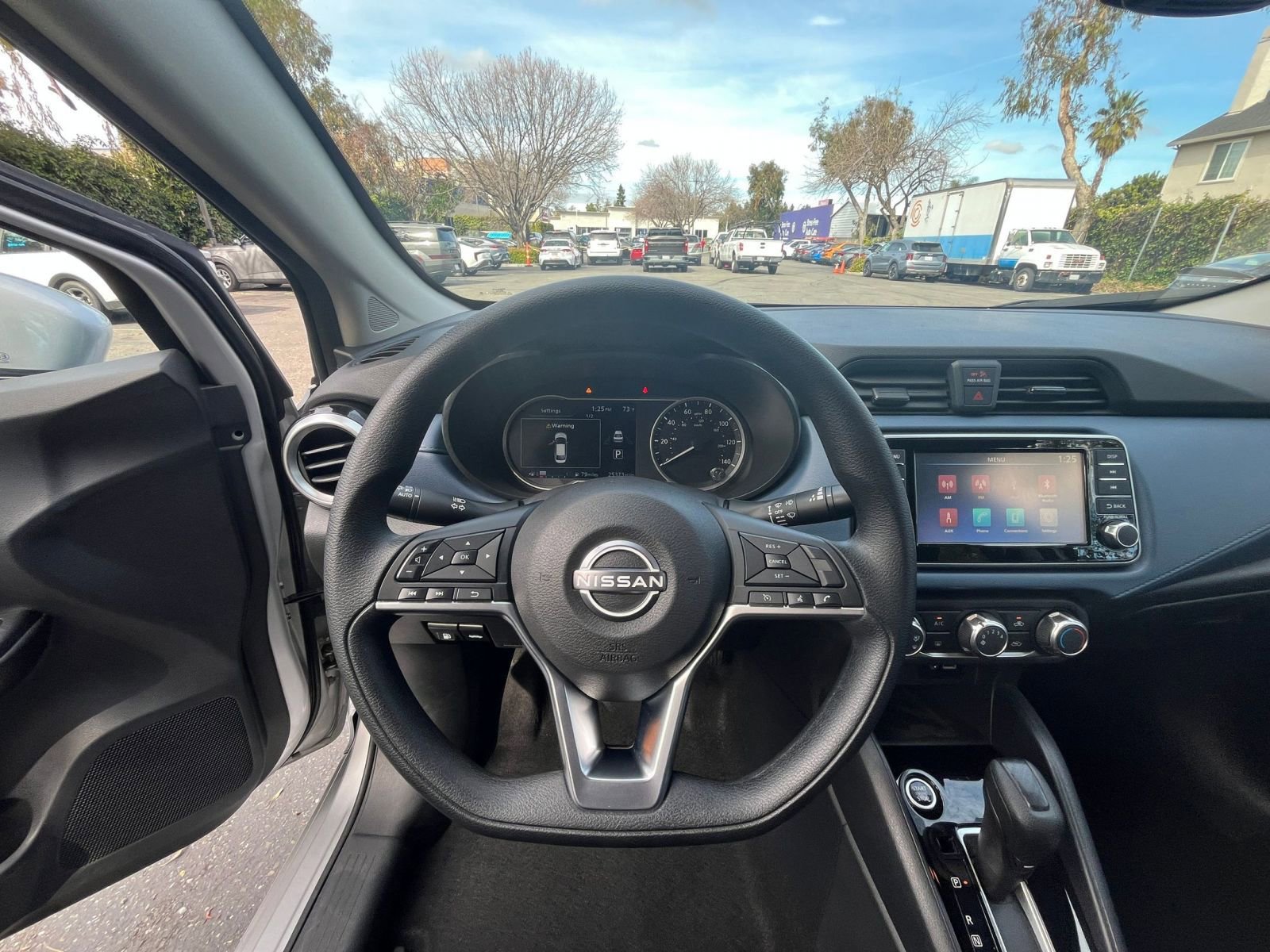 Used 2025 Nissan Versa SV image 32