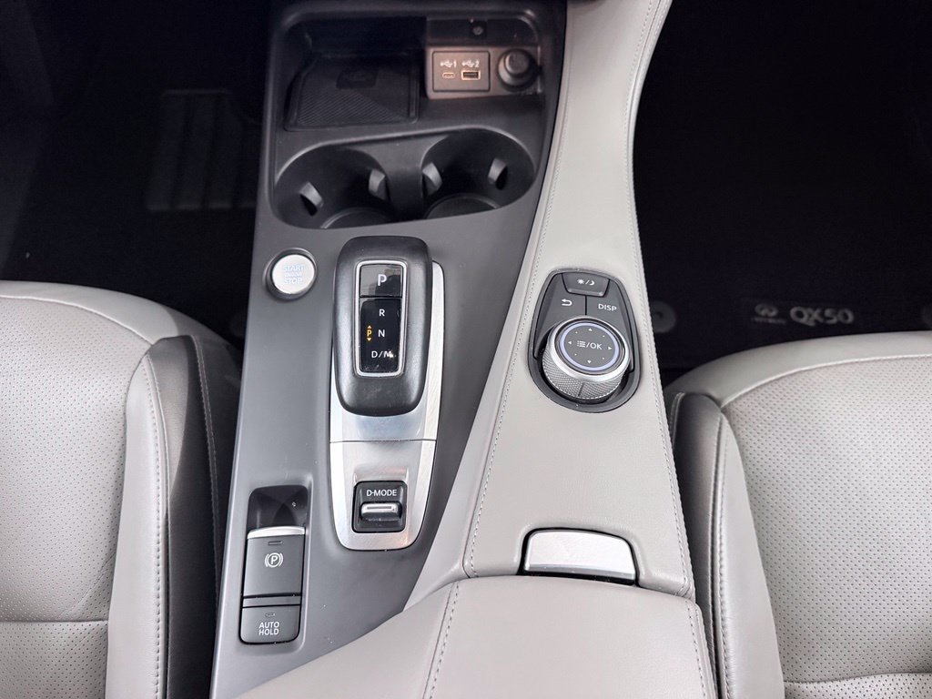 Certified 2023 INFINITI QX50 Luxe FWD image 26