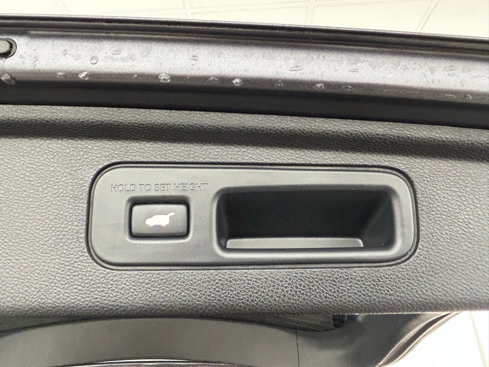 Used 2022 Honda Odyssey Elite image 39