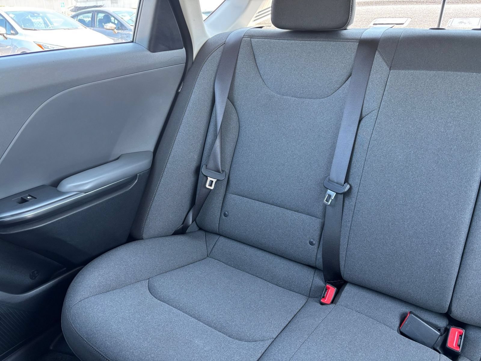 Used 2025 Kia K4 FWD image 38