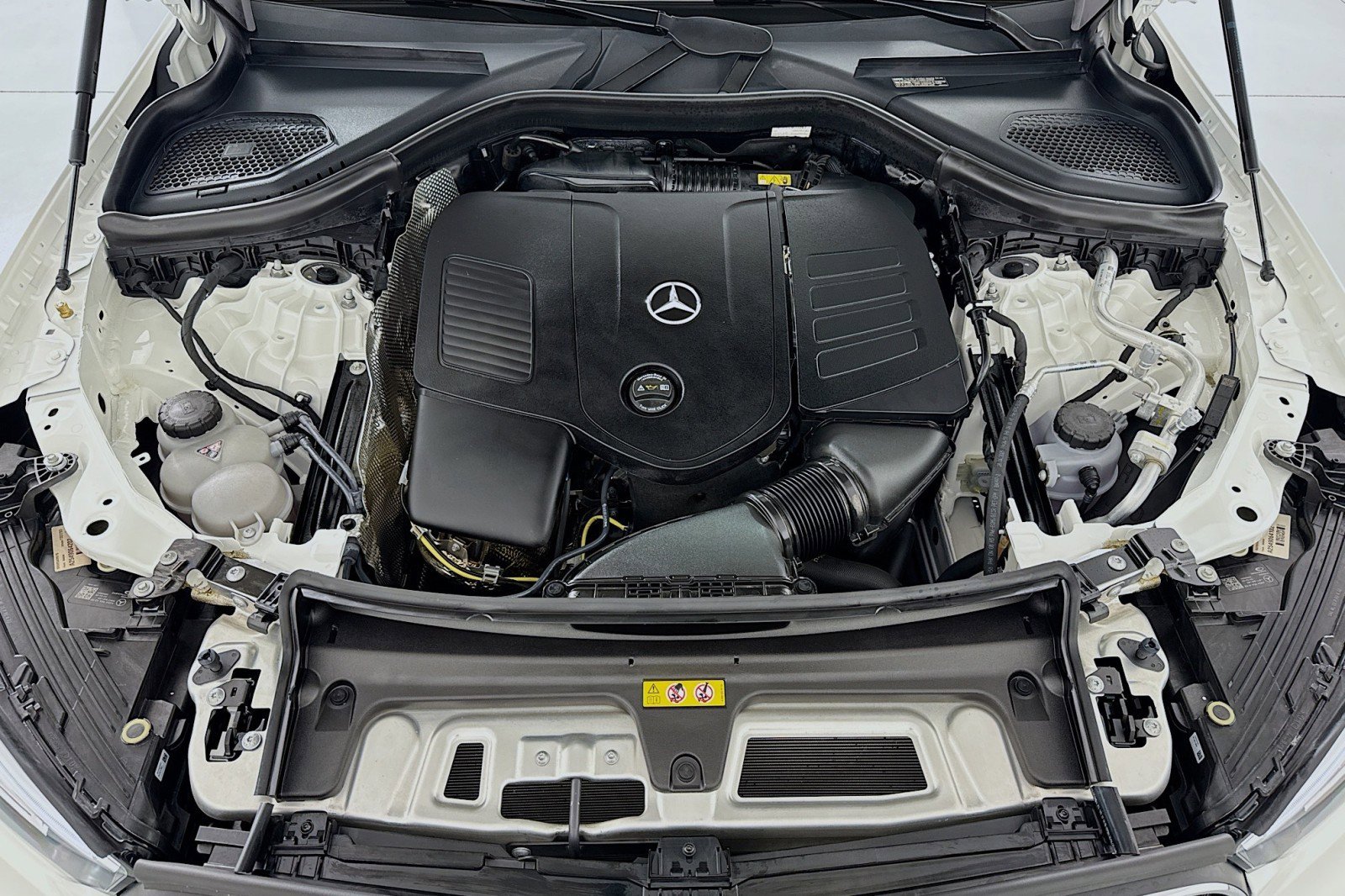 Certified 2026 Mercedes-Benz GLC 300 image 10