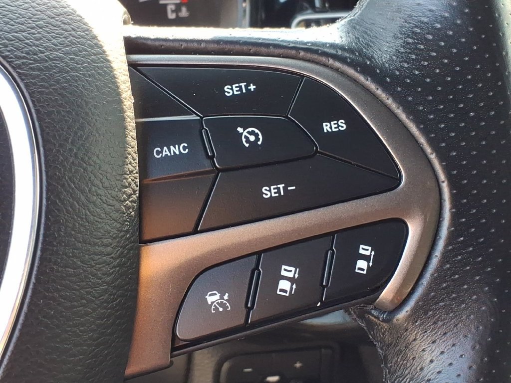 Used 2023 Dodge Durango SXT Launch Edition w/ SXT Blacktop Group AWD/4WD image 10