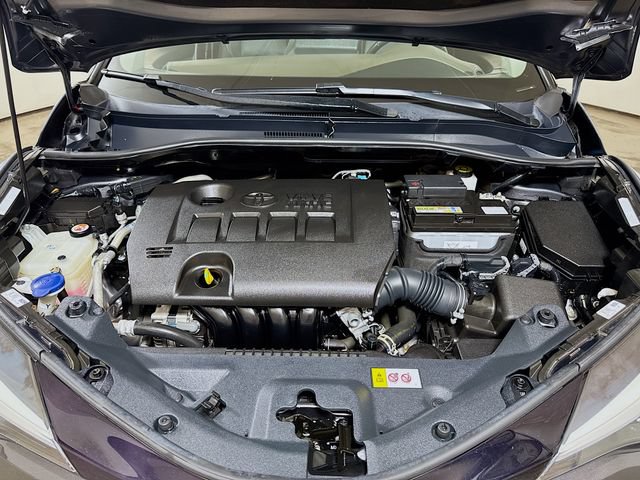 Used 2022 Toyota C-HR Limited FWD image 27