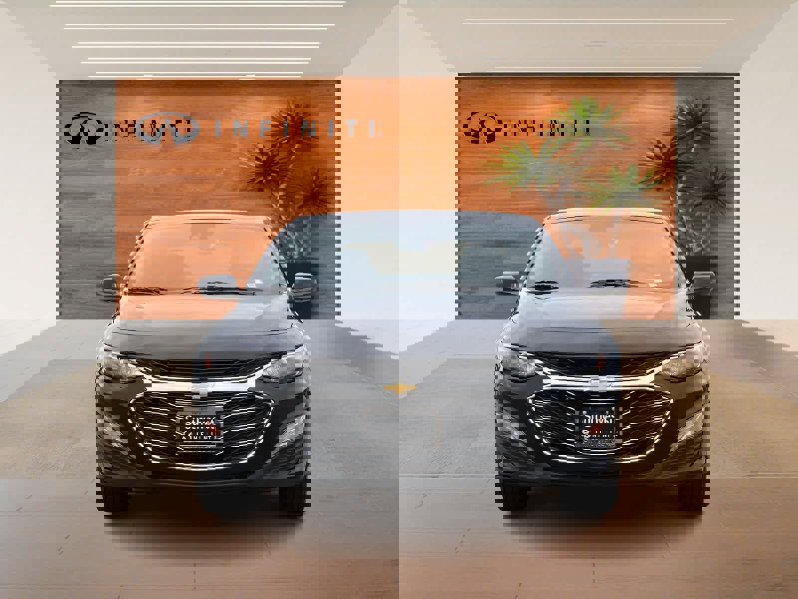 Used 2024 Chevrolet Malibu LT image 2