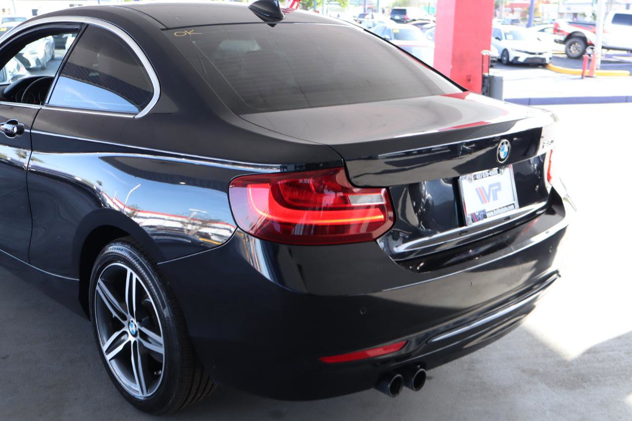 Used 2017 BMW 230i Coupe RWD image 9