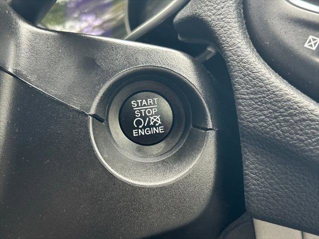 Certified 2019 Jeep Compass Latitude image 48