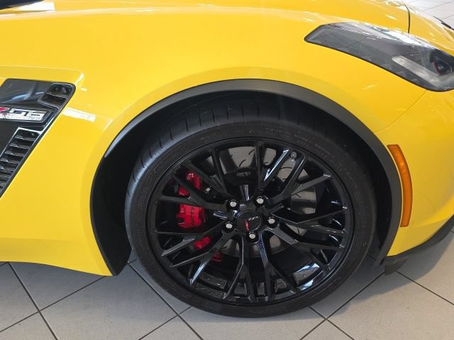 Used 2016 Chevrolet Corvette Z06 w/ 3LZ Preferred Equipment Group RWD image 10
