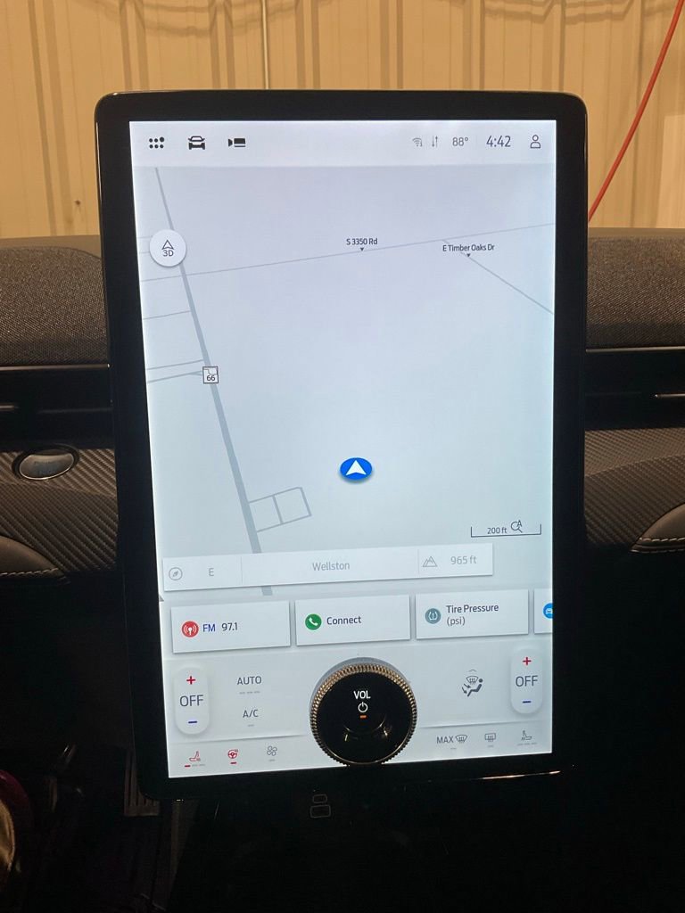 Used 2025 Ford Mustang Mach-E Premium image 19