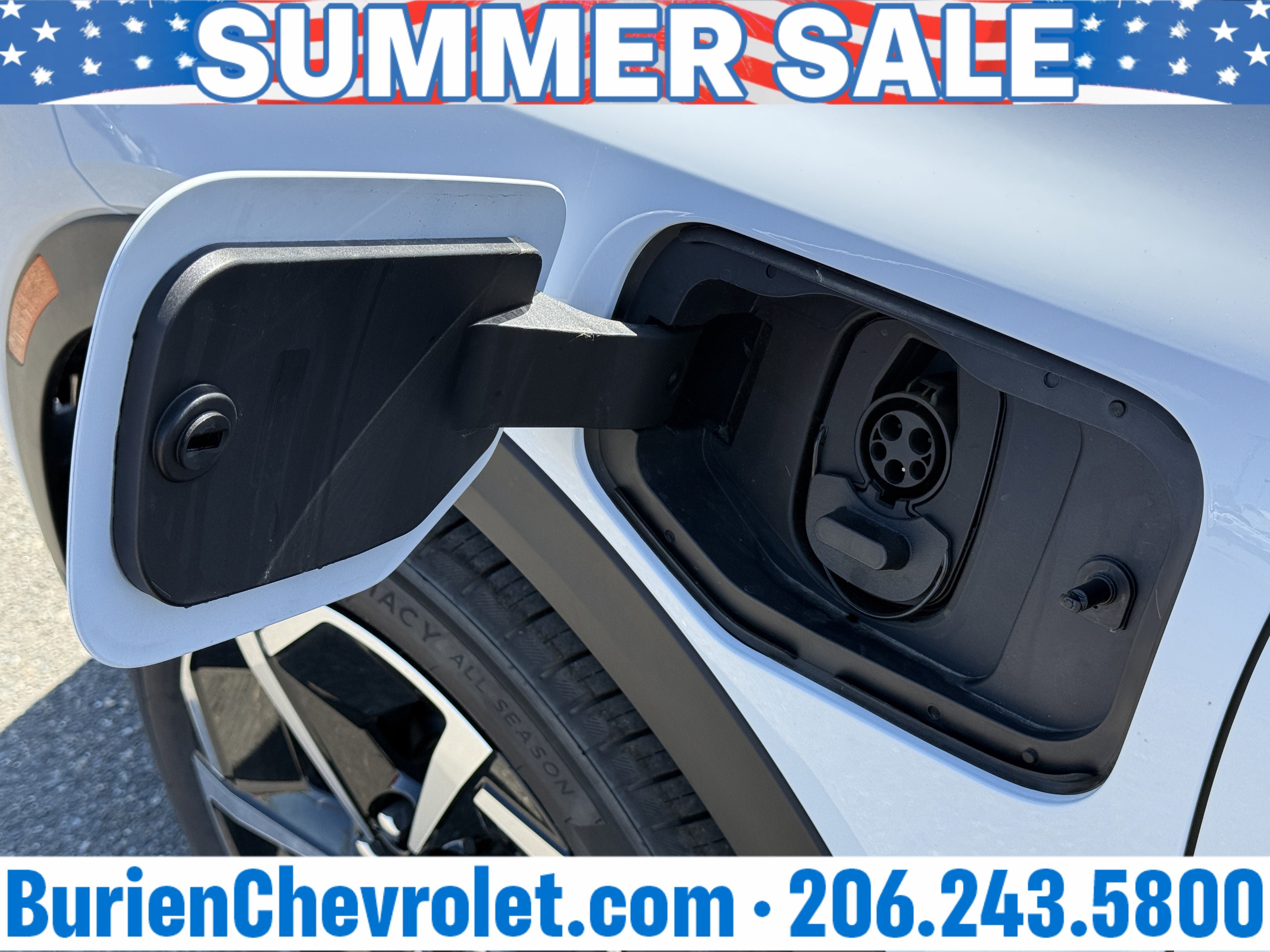 New 2026 Chevrolet Equinox EV LT FWD image 35