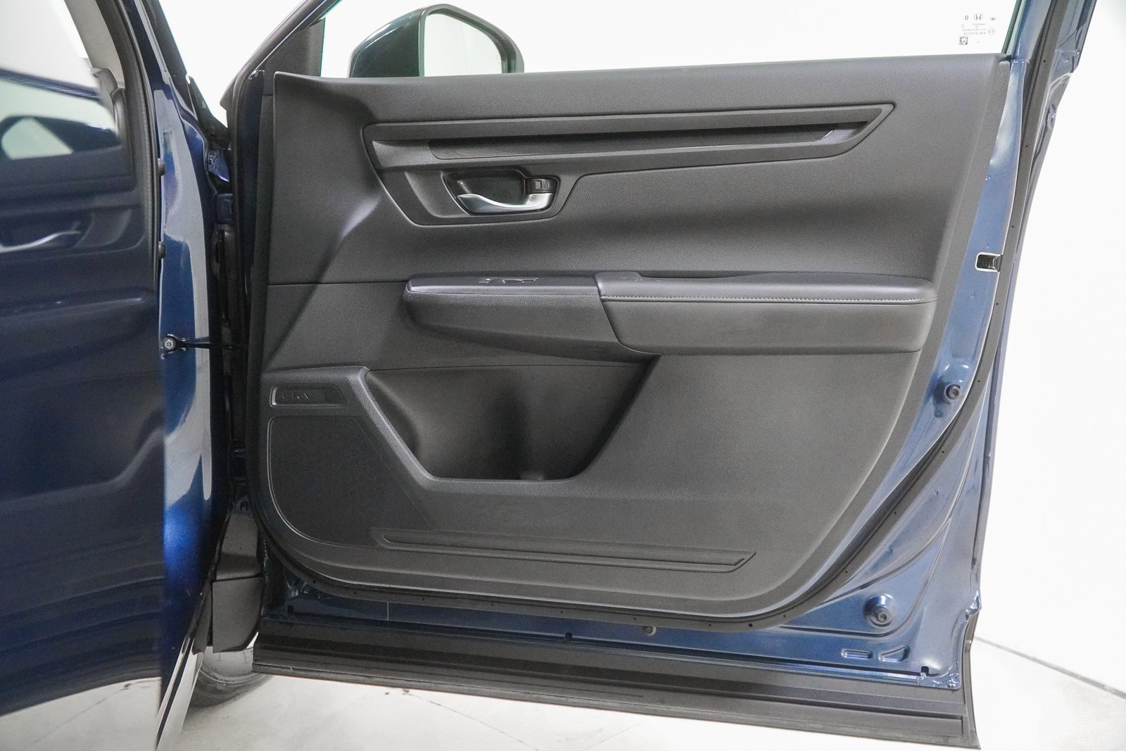 Certified 2025 Honda CR-V EX image 34