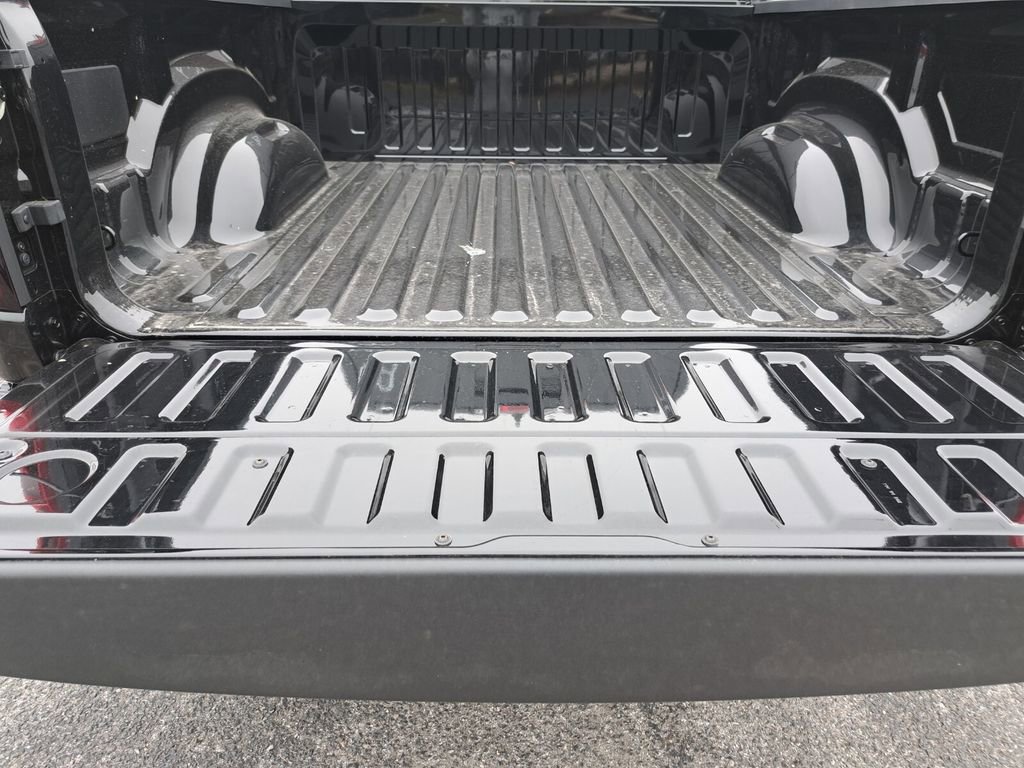 New 2025 RAM 1500 Tradesman image 29