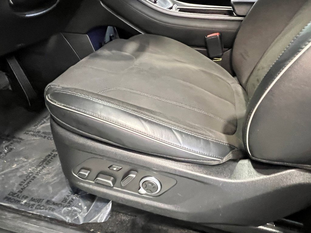 Used 2024 Hyundai Palisade Calligraphy image 28