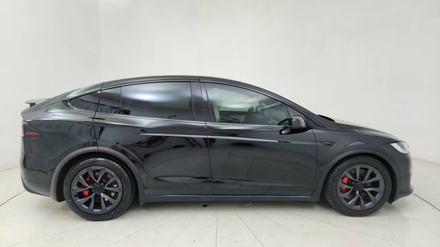 Used 2024 Tesla Model X Plaid image 6