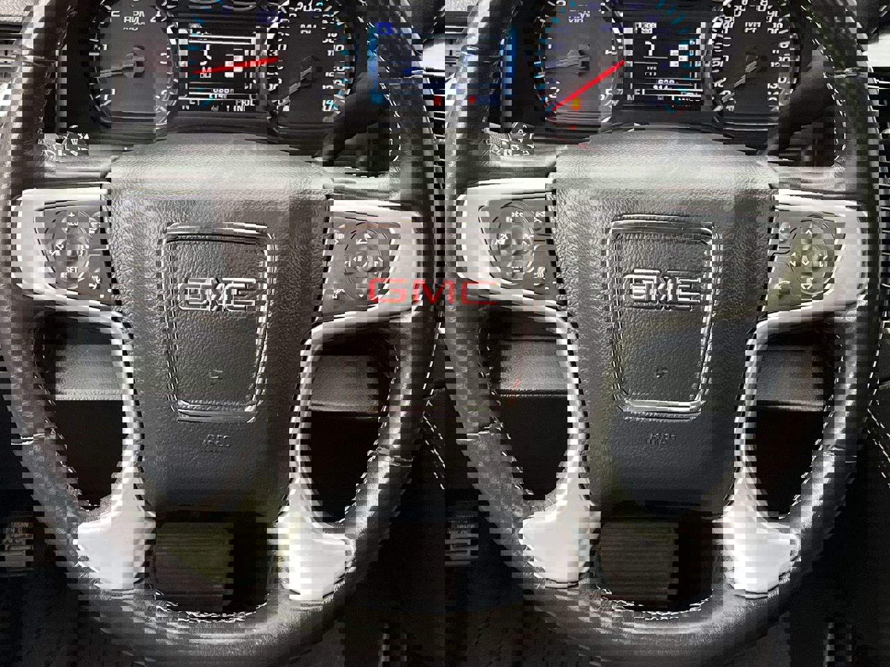 Used 2020 GMC Yukon XL SLT w/ Premium Edition image 17