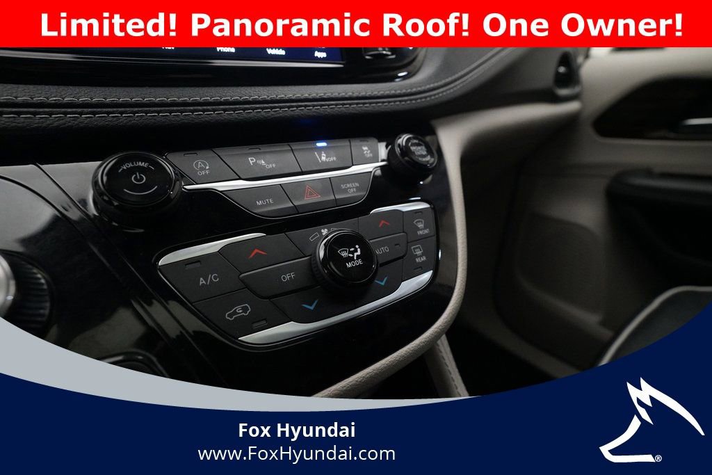 Used 2024 Chrysler Pacifica Limited image 22