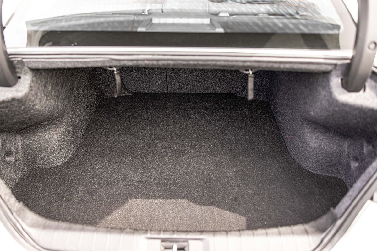 Used 2023 Nissan Maxima SL FWD image 17