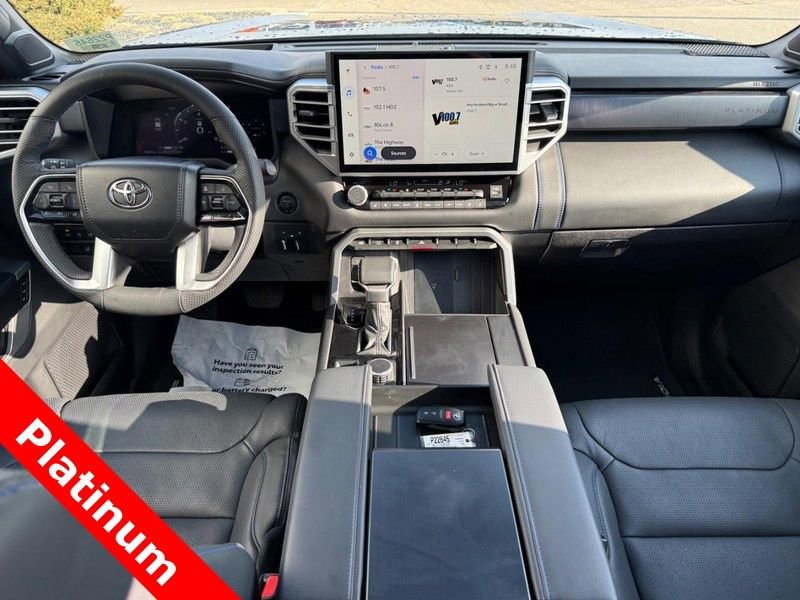Used 2025 Toyota Sequoia Platinum image 14