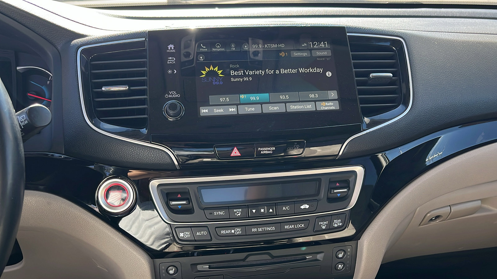 Used 2019 Honda Pilot Elite image 20