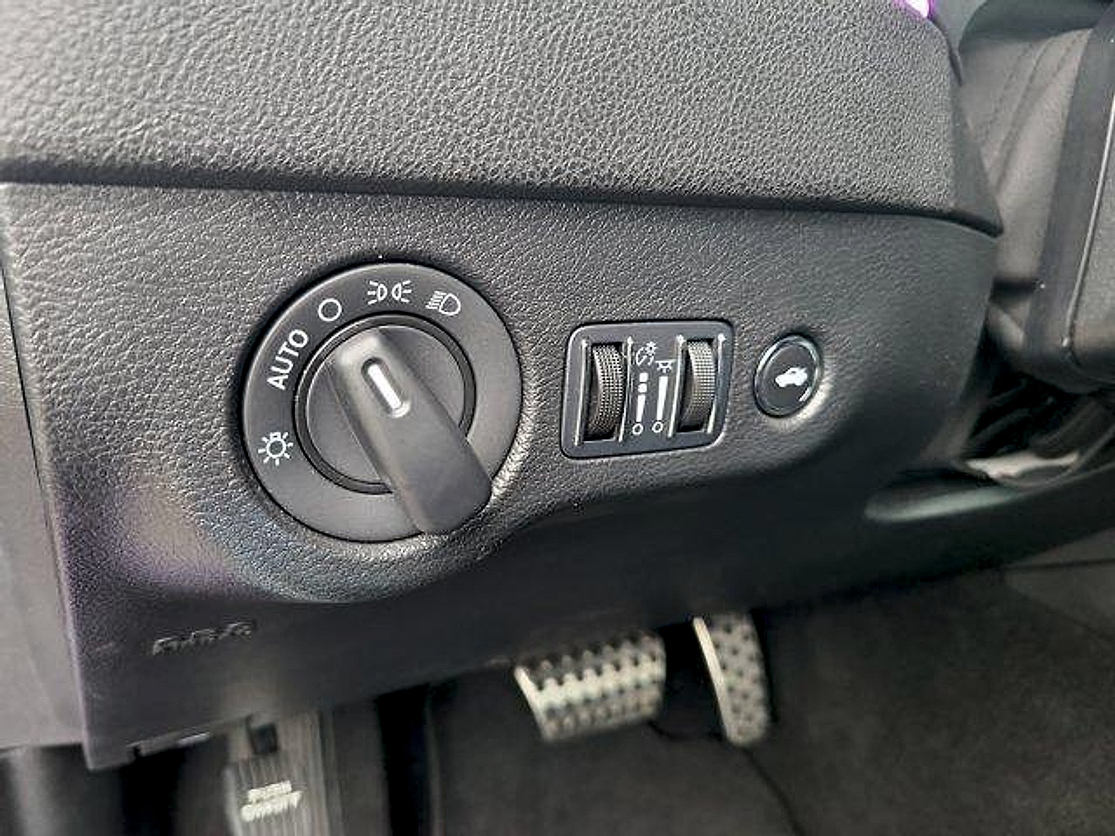 Certified 2023 Dodge Charger GT w/ Navigation & Travel Group RWD image 31