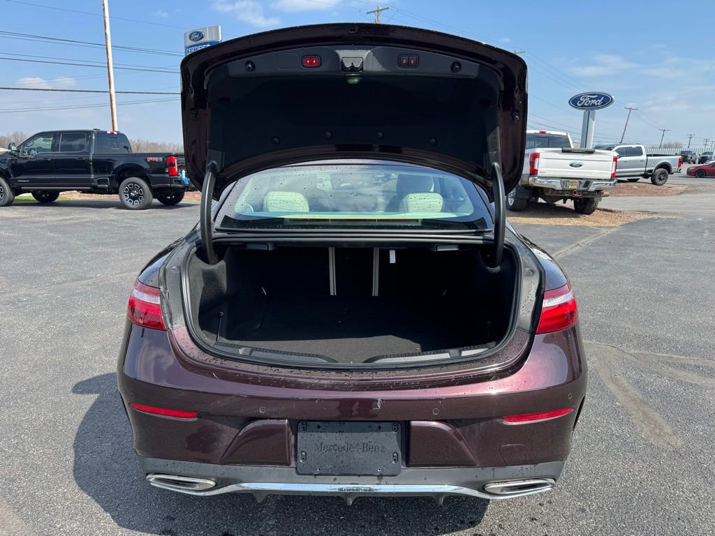 Used 2019 Mercedes-Benz E 450 Coupe w/ AMG Line Package image 10