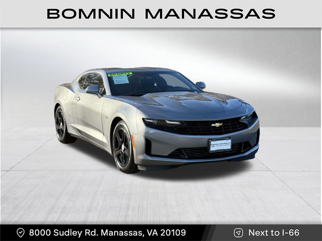 Used 2019 Chevrolet Camaro LT image 1