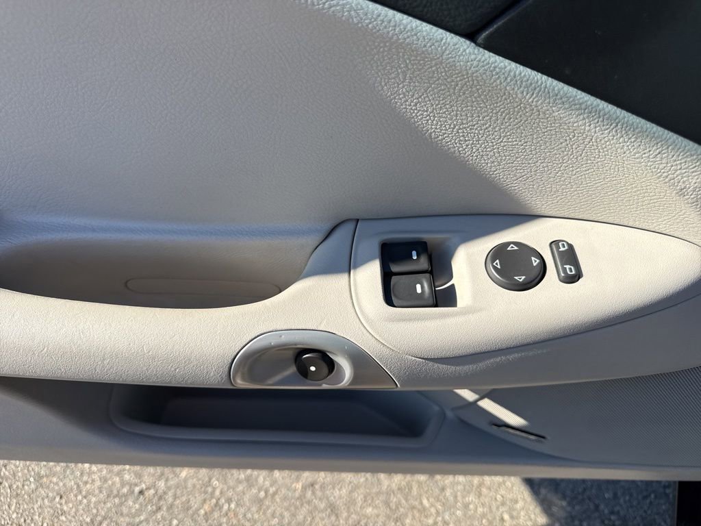 Used 2013 Chevrolet Corvette Grand Sport w/ 2LT Preferred Equipment Group image 20