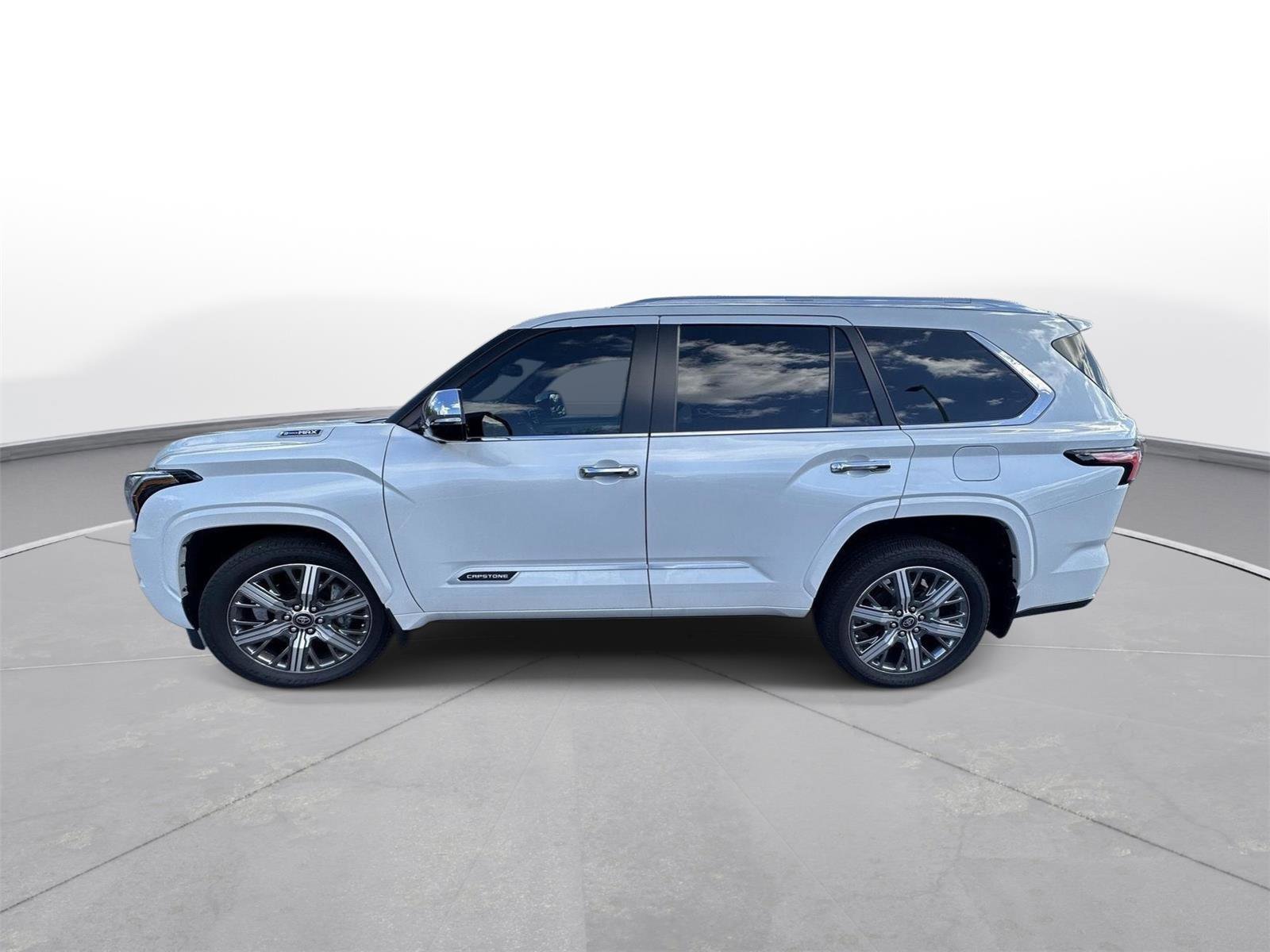 Certified 2025 Toyota Sequoia Capstone image 9