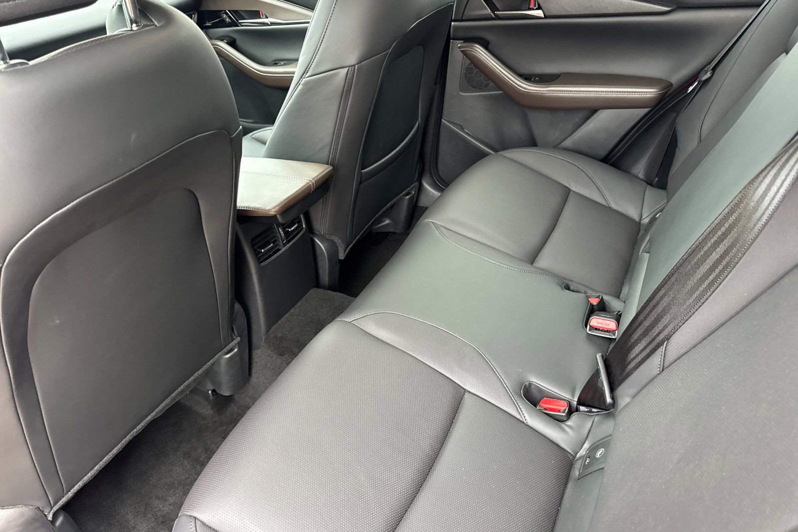 Certified 2025 MAZDA CX-30 2.5 Turbo w/ Premium Plus Pkg image 12