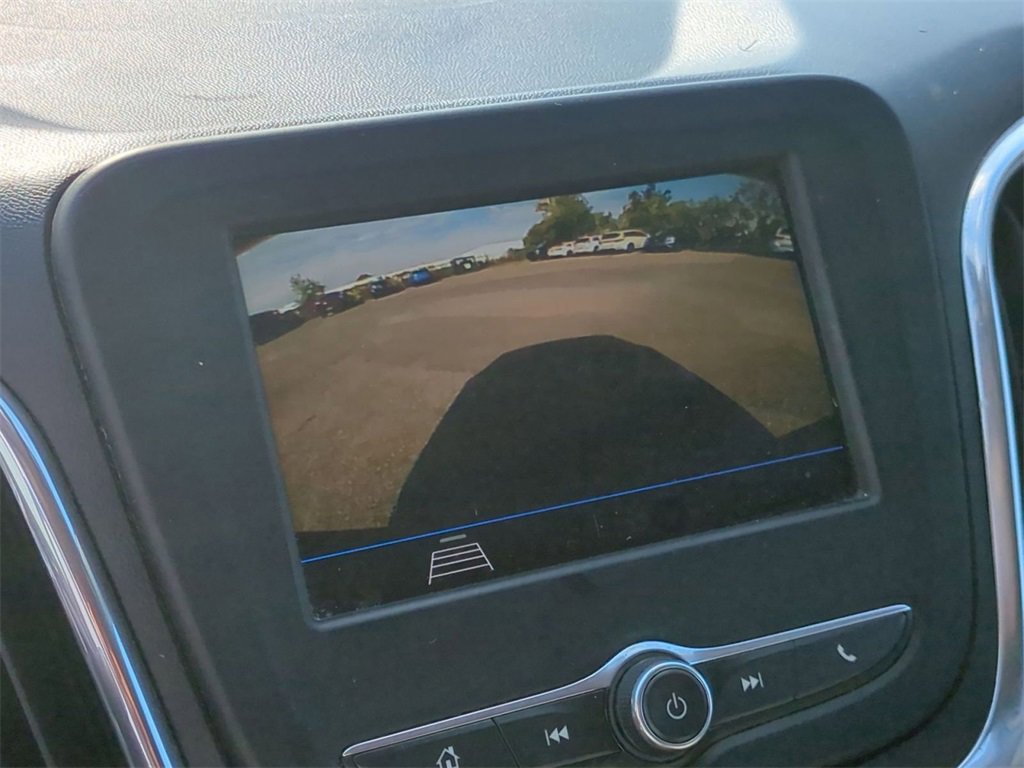 Used 2019 Chevrolet Equinox LS image 14