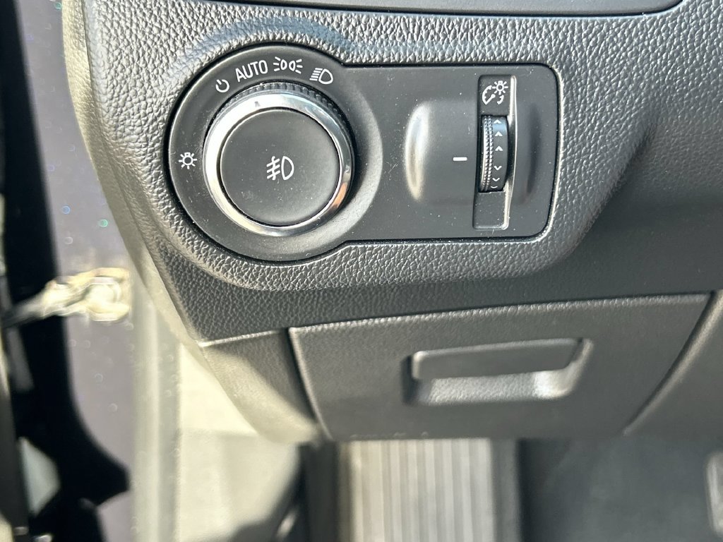 Used 2020 Buick Envision Preferred FWD image 18