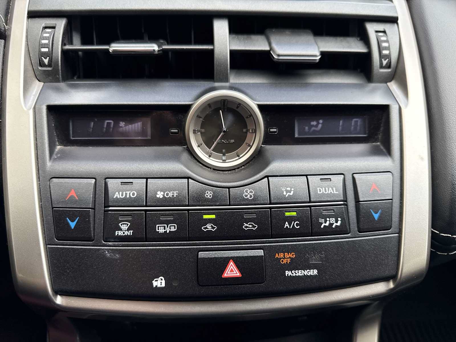 Used 2015 Lexus NX 200t FWD image 19
