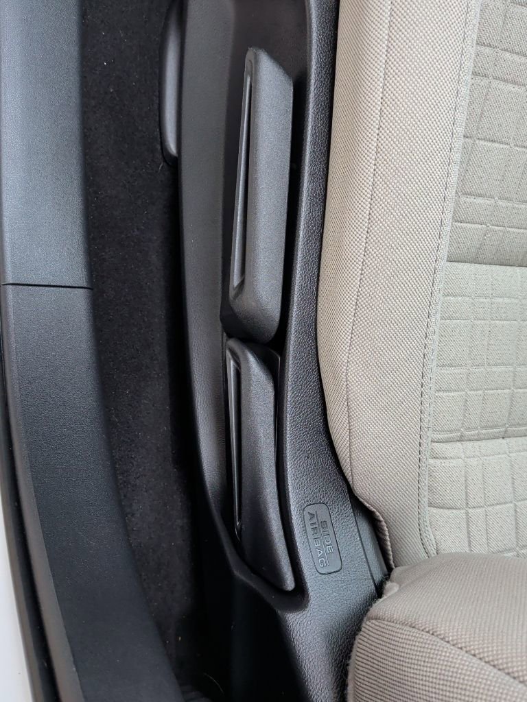 Certified 2025 Honda HR-V LX image 15