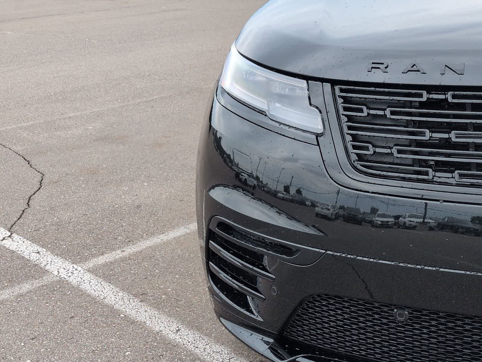 New 2026 Land Rover Range Rover Velar Belgravia AWD/4WD image 10