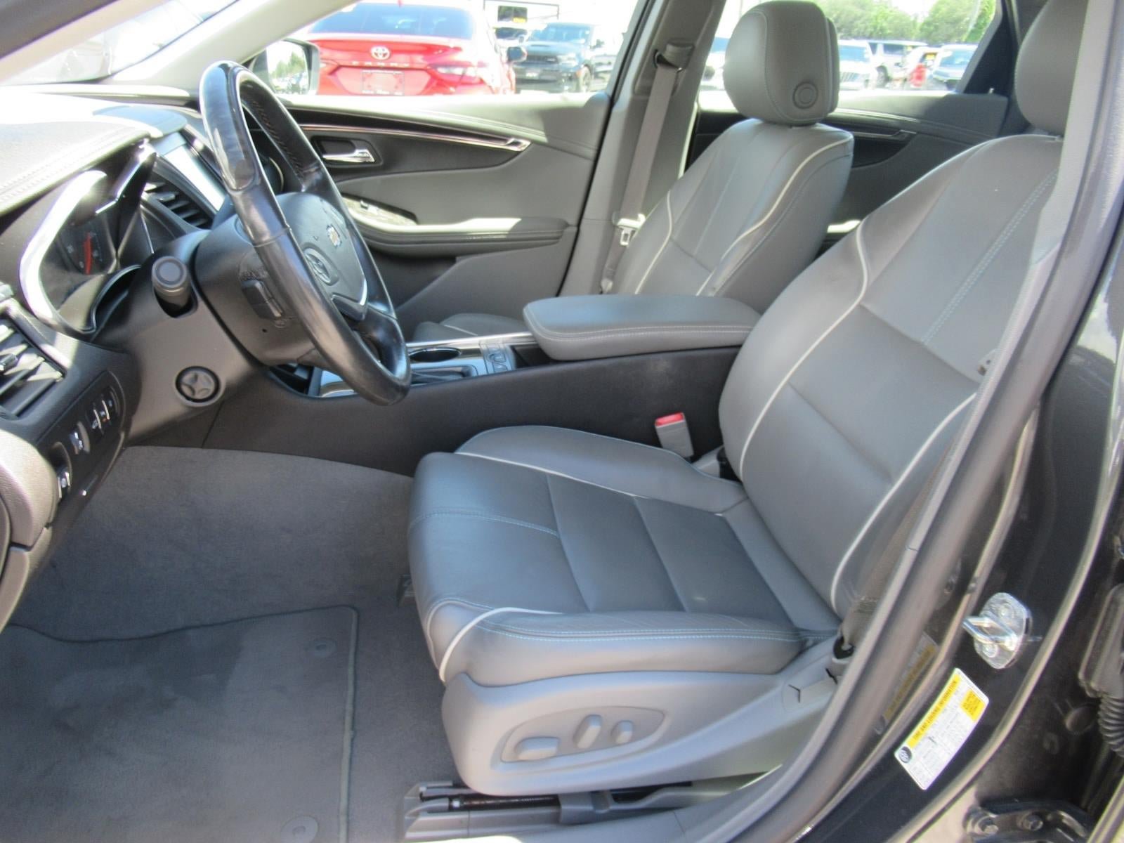 Used 2014 Chevrolet Impala LTZ FWD image 18