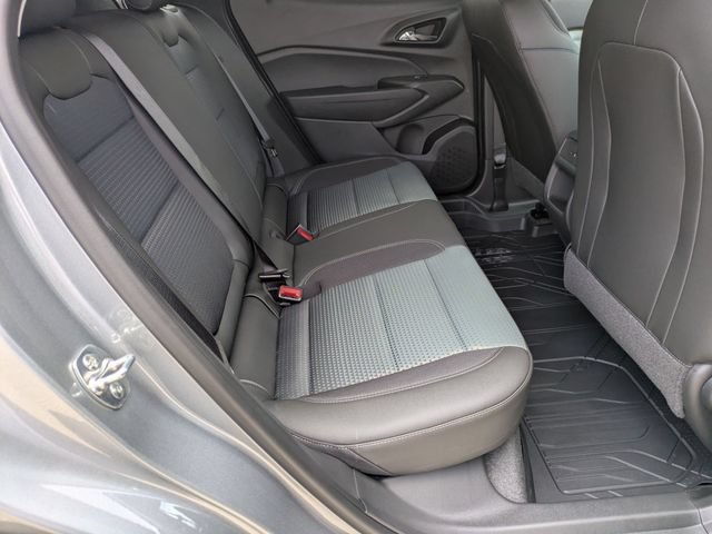New 2026 Chevrolet Trax LT w/ Driver Confidence Package FWD image 30