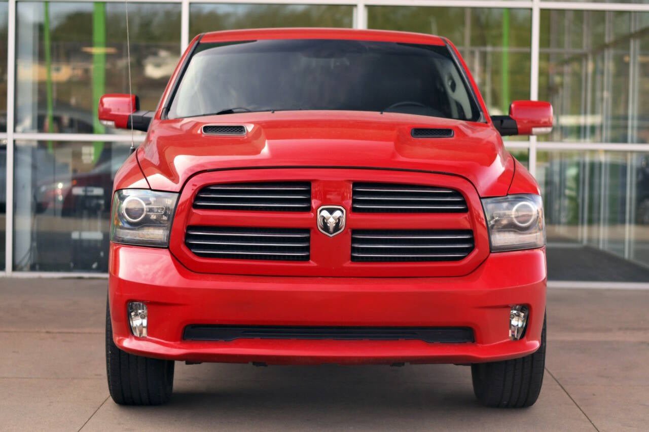 Used 2017 RAM 1500 Sport image 2