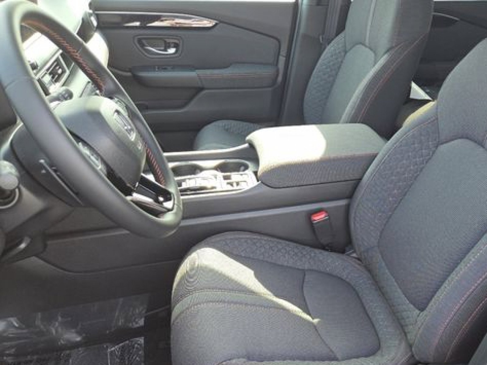 New 2026 Honda Pilot Sport image 23
