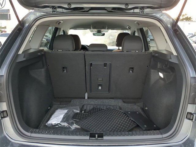 Certified 2025 Volkswagen Taos S image 9